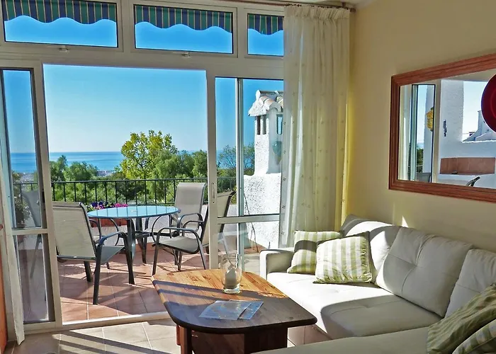 La Perla, With Seaview, Capistrano Apartment
