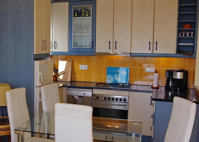 La Perla, With Seaview, Capistrano Апартаменты